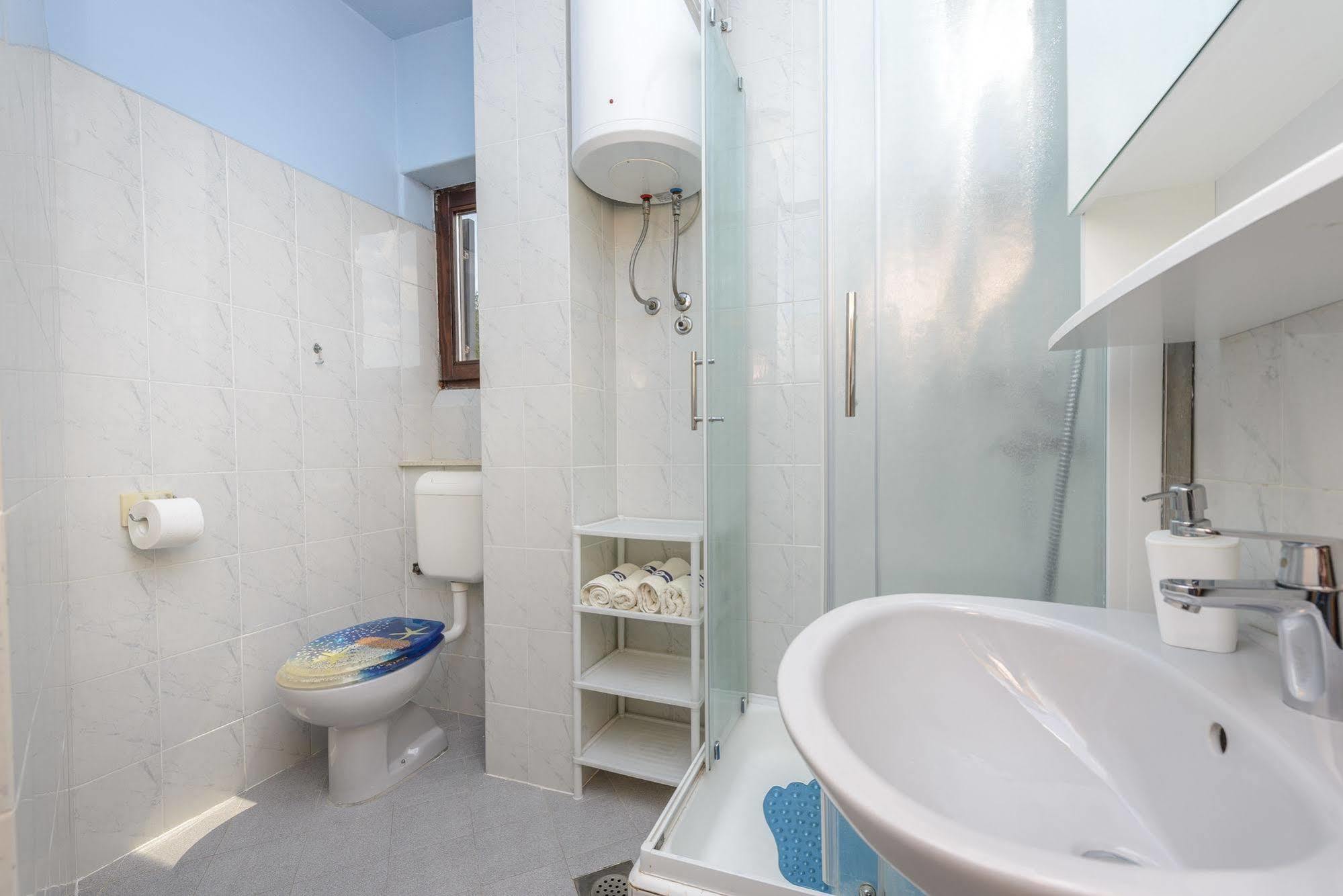 Готель Duplex Maria Di, Free Parking, Sea View Дубровник Екстер'єр фото